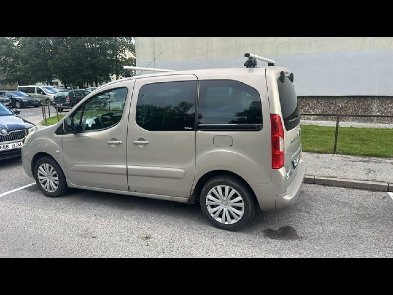 sõiduk CITROEN BERLINGO, reg.märgiga 188MLS (2008)