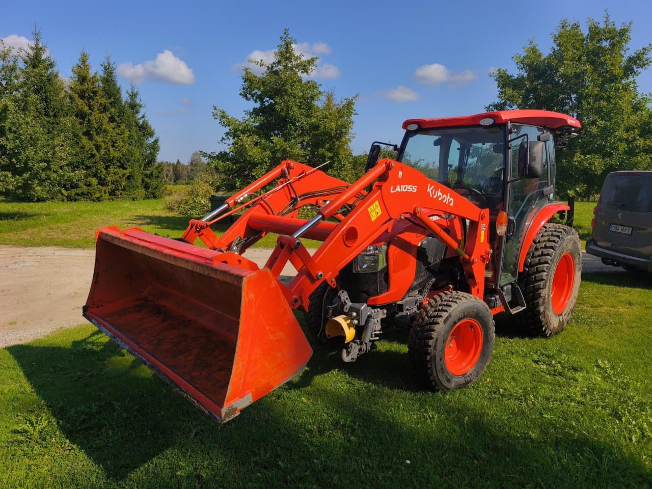 Traktor KUBOTA L2-622 (ilma lisaseadmeteta) 2022.a