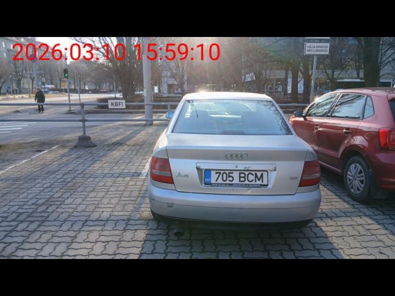 AUDI A4 reg.nr 705BCM, ehitusaasta 2001. VÕTMED PUUDUVAD!