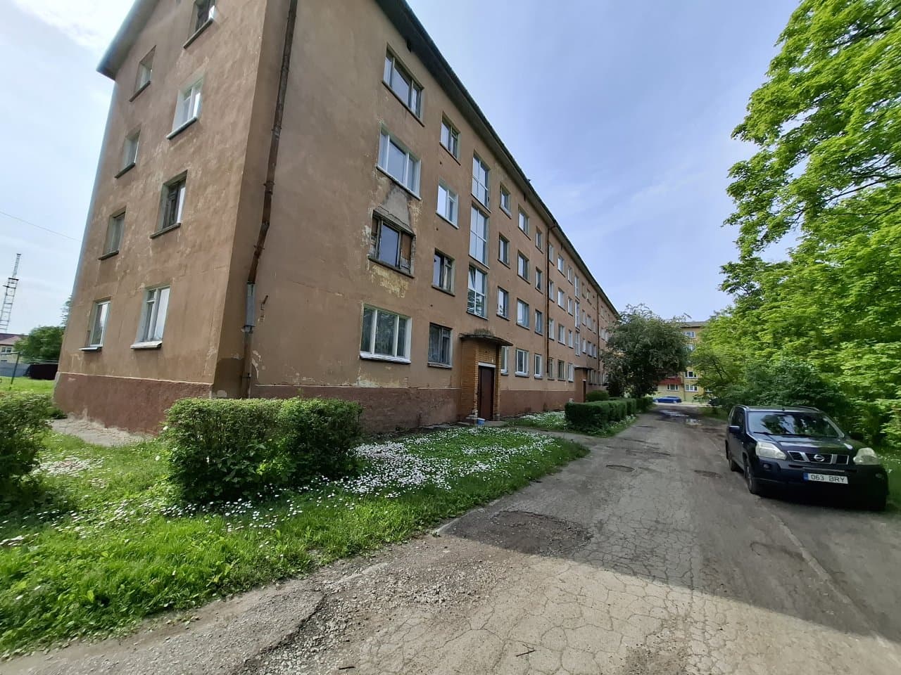 1-toaline korter: Ida-Viru maakond, Kohtla-Järve linn, Järve linnaosa, Olevi tn 20-7 (28,2 m2, 2/4 korrus)