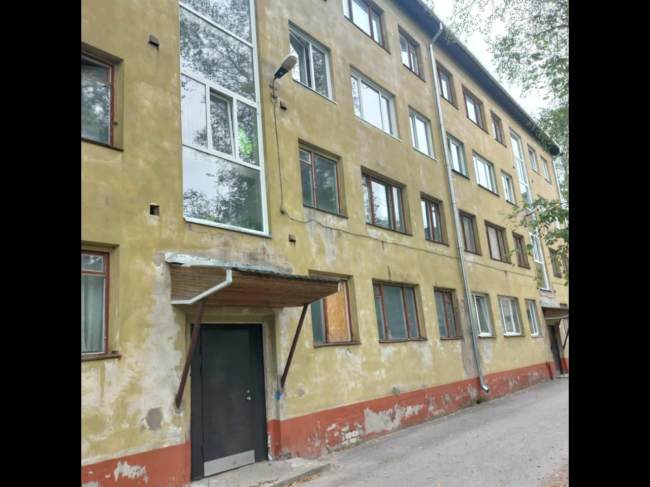 Ida-Viru maakond, Kohtla-Järve linn, Järve linnaosa, Uus tn 2a-2, 2-toaline korter, 1.korrus