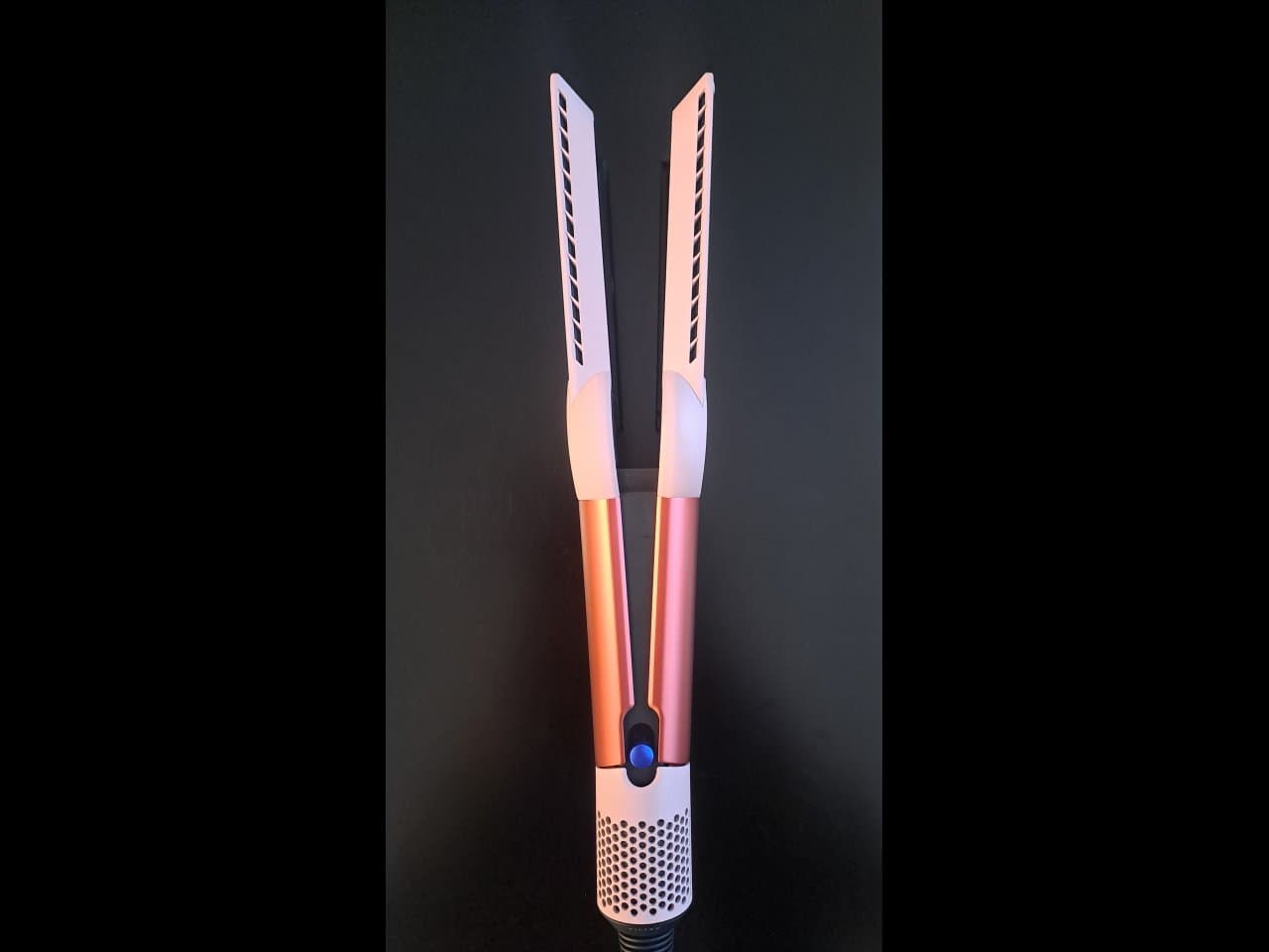 Dyson juuksesirgendaja